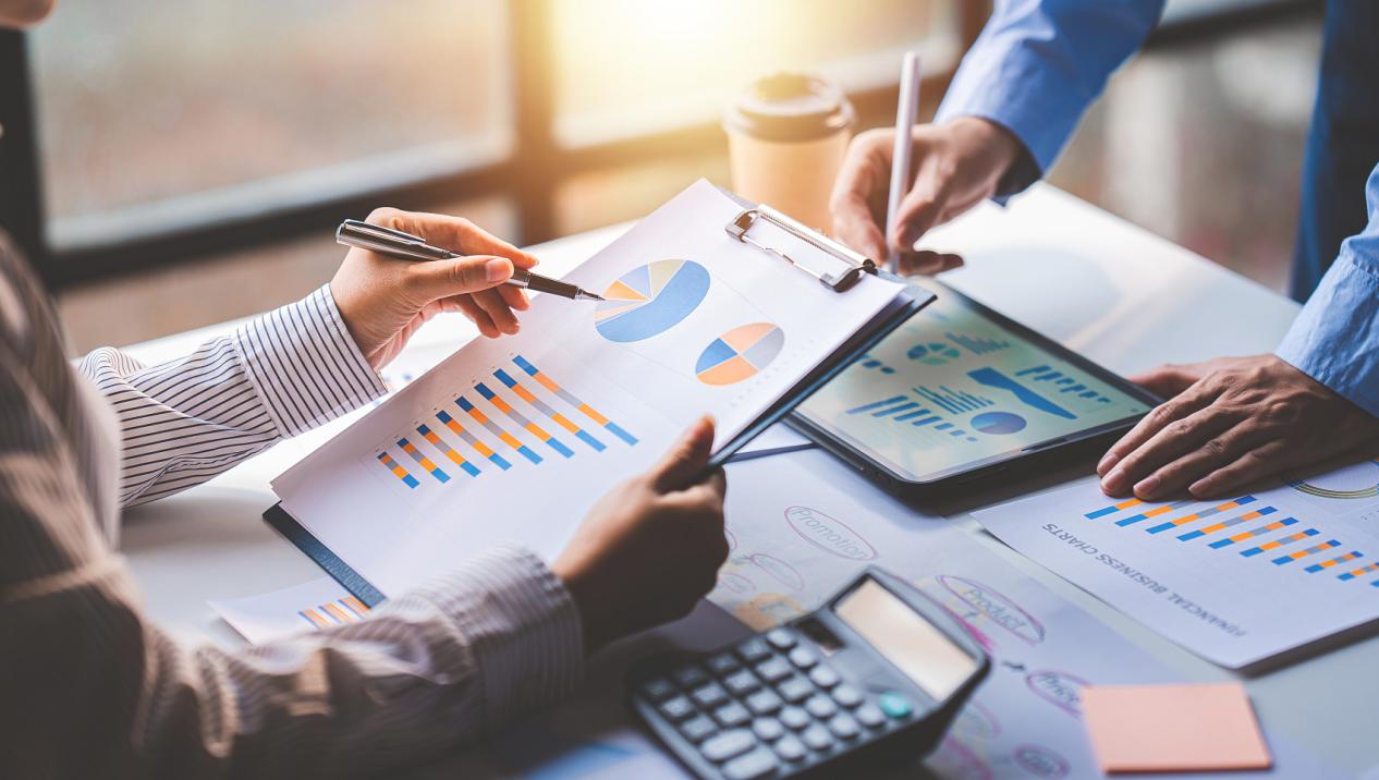 风险与回报的平衡：贵金属交易中的期望值思维